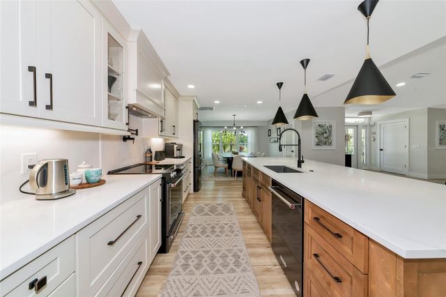 1208 OAK HAMMOCK ROAD, Sarasota, FL 34240