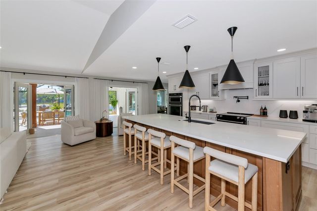 1208 OAK HAMMOCK ROAD, Sarasota, FL 34240