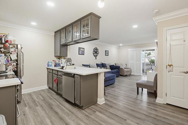 1045 Peach Ave 8, El Cajon, CA 92021