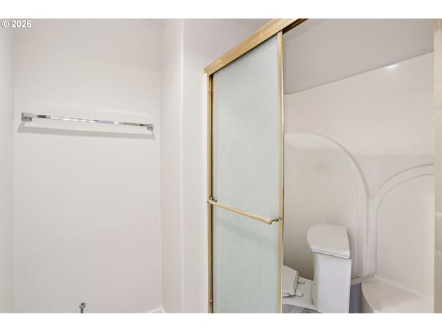 58728 PARKWOOD Dr, St Helens, OR 97051