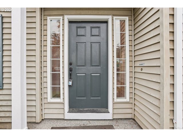 58728 PARKWOOD Dr, St Helens, OR 97051