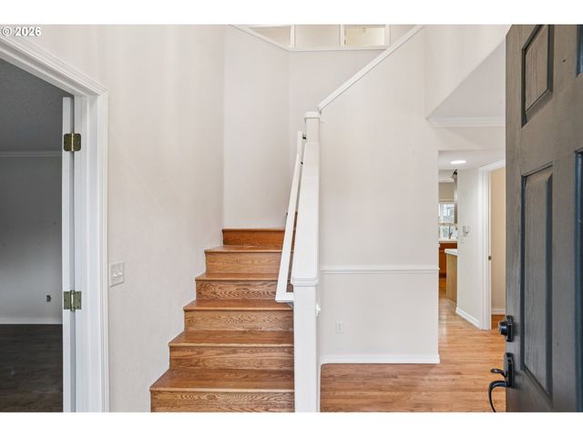 58728 PARKWOOD Dr, St Helens, OR 97051