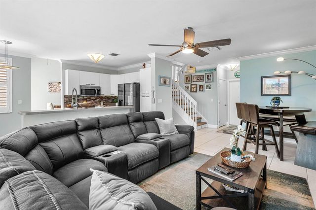 7819 Oak Grove Circle, Lake Worth, FL 33467