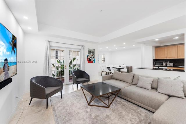 1415 Sunset Harbour Dr 204, Miami Beach, FL 33139