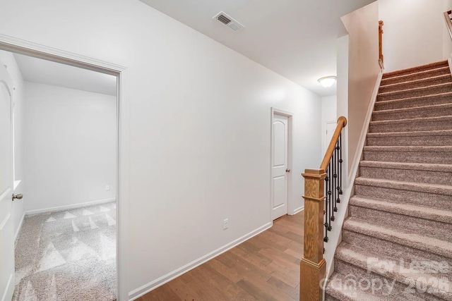 9420 Ainslie Downs Street, Charlotte, NC 28273