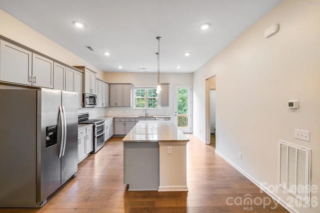 9420 Ainslie Downs Street, Charlotte, NC 28273
