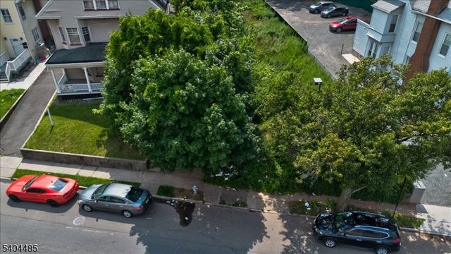 65 Washington St, East Orange City, NJ 07017