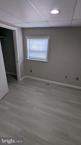 153 POLK DR, Manassas Park, VA 20111