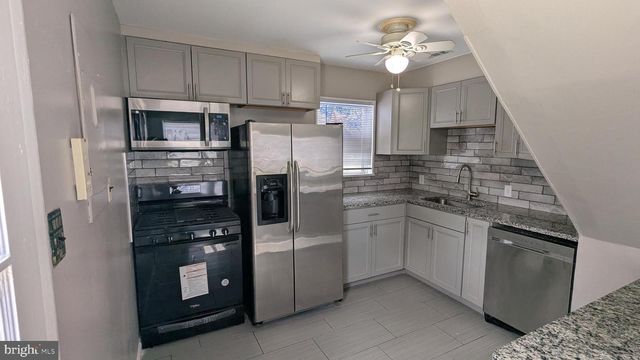 153 POLK DR, Manassas Park, VA 20111