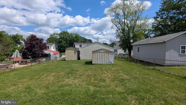 153 POLK DR, Manassas Park, VA 20111