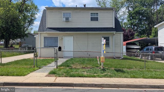 153 POLK DR, Manassas Park, VA 20111