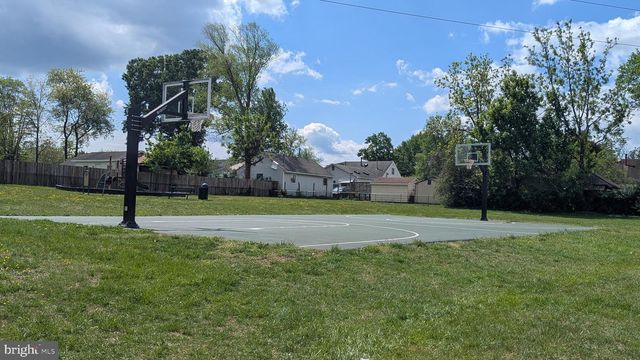 153 POLK DR, Manassas Park, VA 20111