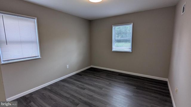 153 POLK DR, Manassas Park, VA 20111