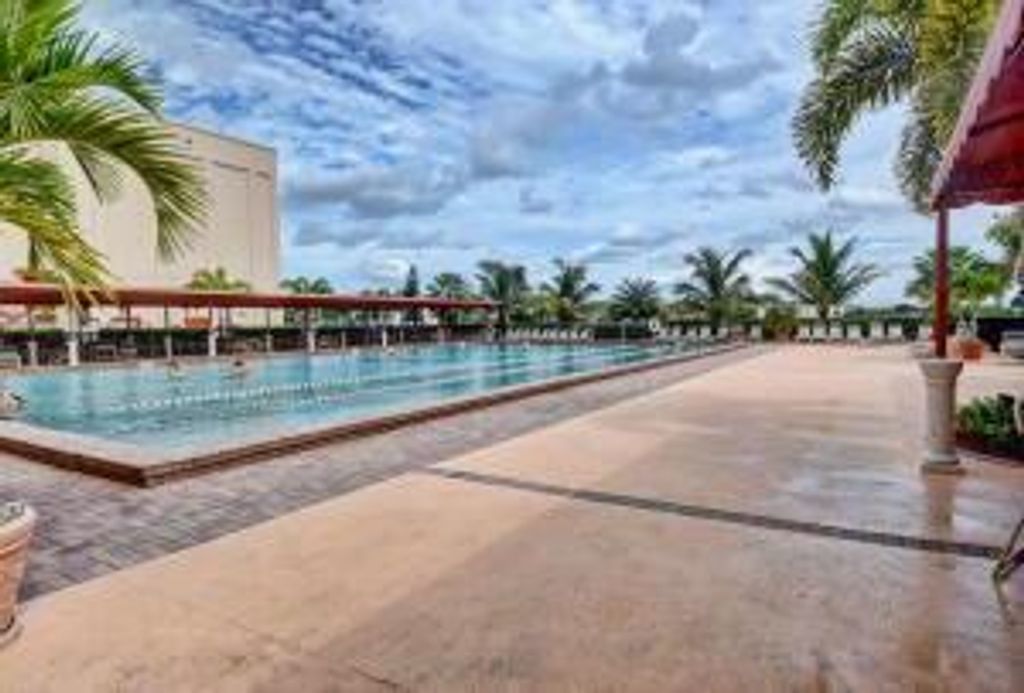 Image 23 of property listing at 160 Preston D 160, Boca Raton, FL 33434