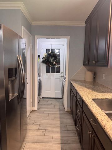 514 Lynn Drive E, Irving, TX 75062