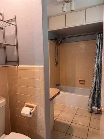 514 Lynn Drive E, Irving, TX 75062