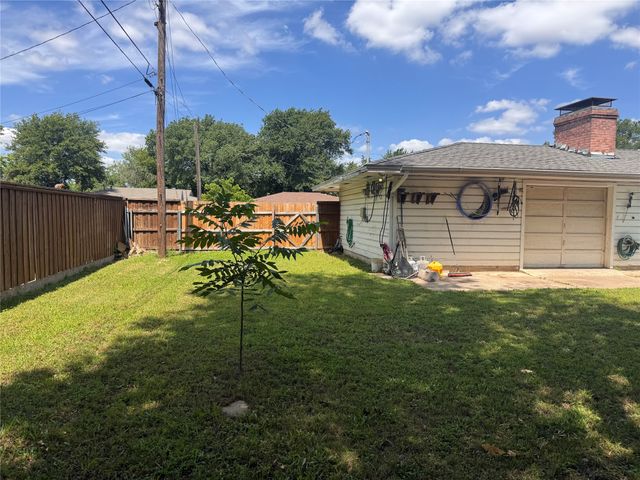 514 Lynn Drive E, Irving, TX 75062