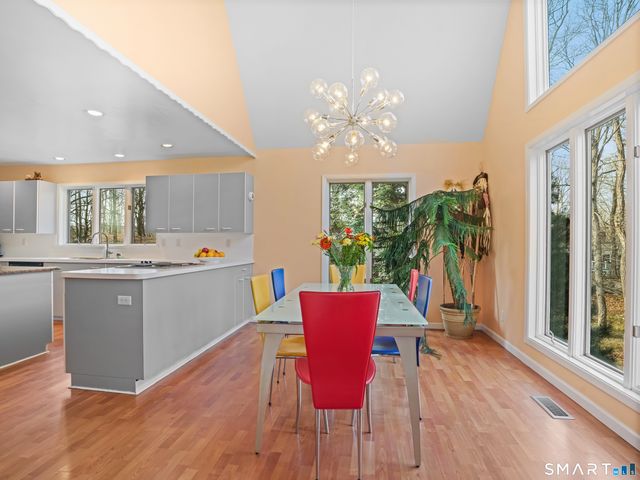 681 River Road, Greenwich, CT 06807