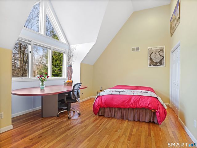 681 River Road, Greenwich, CT 06807