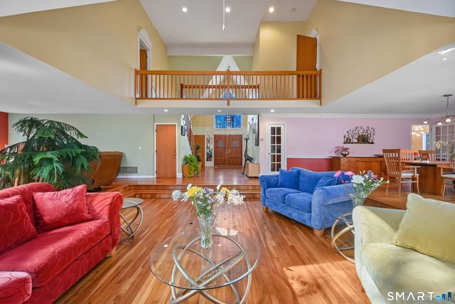 681 River Road, Greenwich, CT 06807