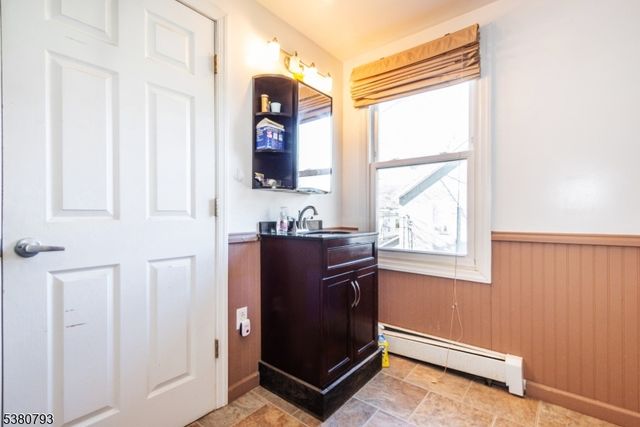 27 Willard, Pompton Lakes Boro, NJ 07442