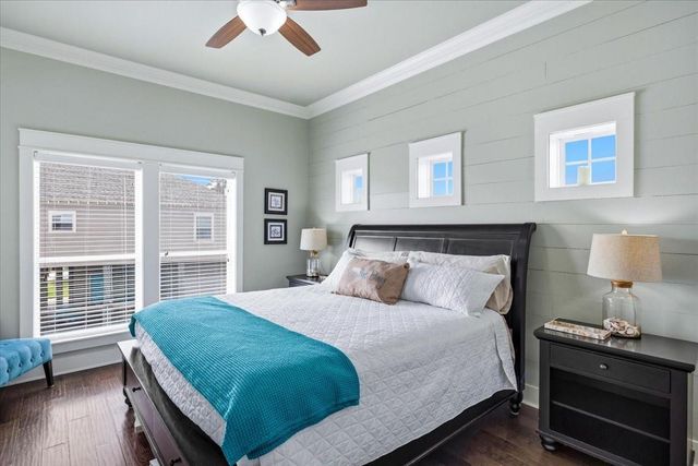 839 Eastview, Crystal Beach, TX 77650