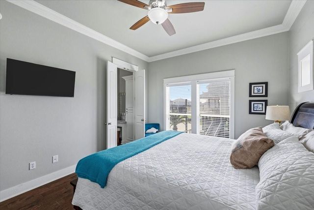 839 Eastview, Crystal Beach, TX 77650