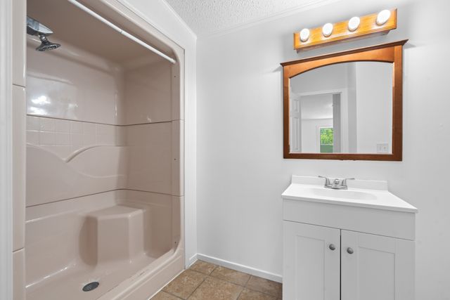 5772 Highway 438, W, Linden, TN 37096