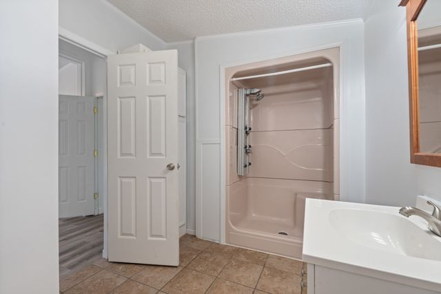 5772 Highway 438, W, Linden, TN 37096