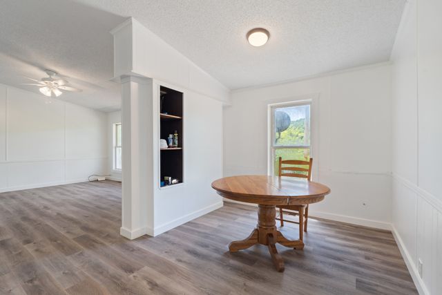 5772 Highway 438, W, Linden, TN 37096