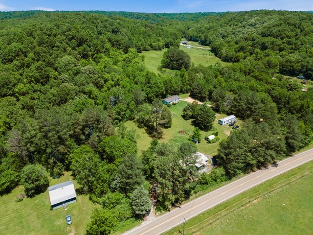 5772 Highway 438, W, Linden, TN 37096