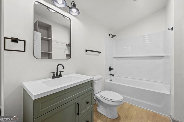 1104 E McIntosh Road, Griffin, GA 30223