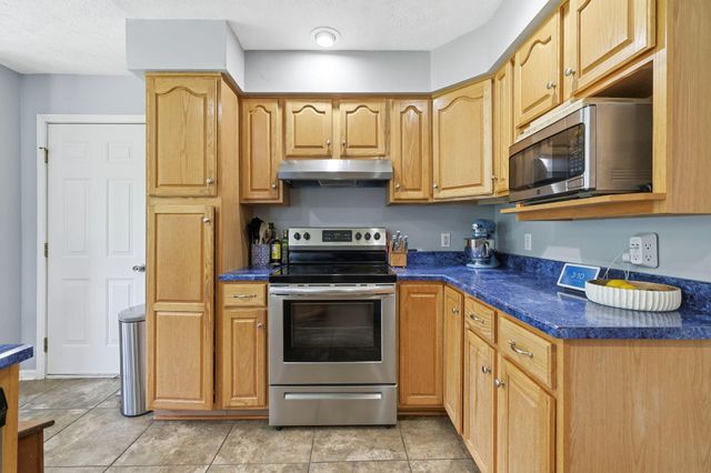 127 Gale Lane, Calvert City, KY 42029