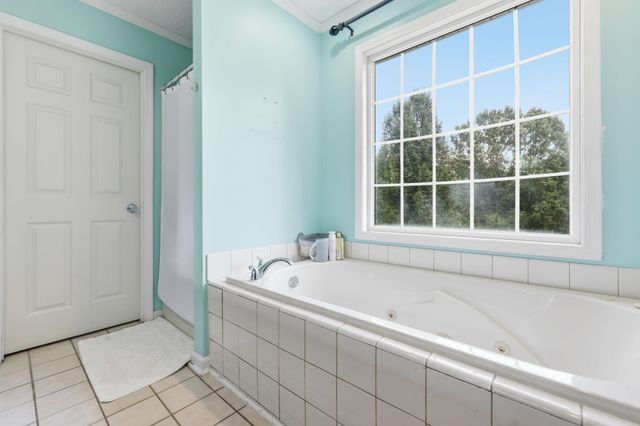 127 Gale Lane, Calvert City, KY 42029