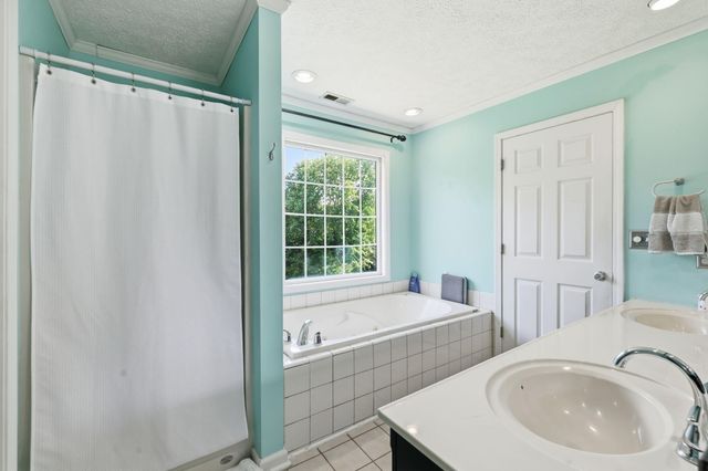 127 Gale Lane, Calvert City, KY 42029
