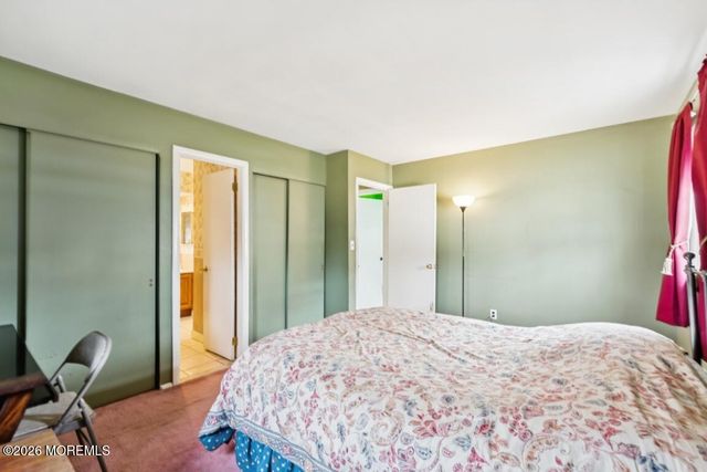 26 Lexington Road, Howell, NJ 07731