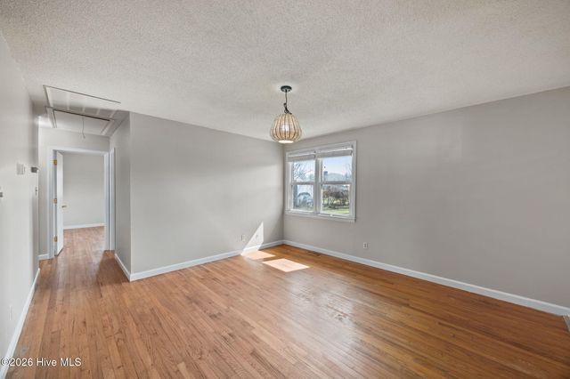 2909 Northwoods Drive, Jacksonville, NC 28540