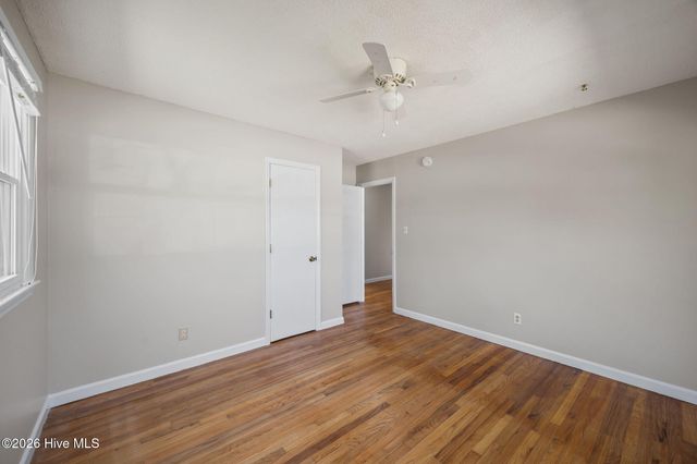 2909 Northwoods Drive, Jacksonville, NC 28540