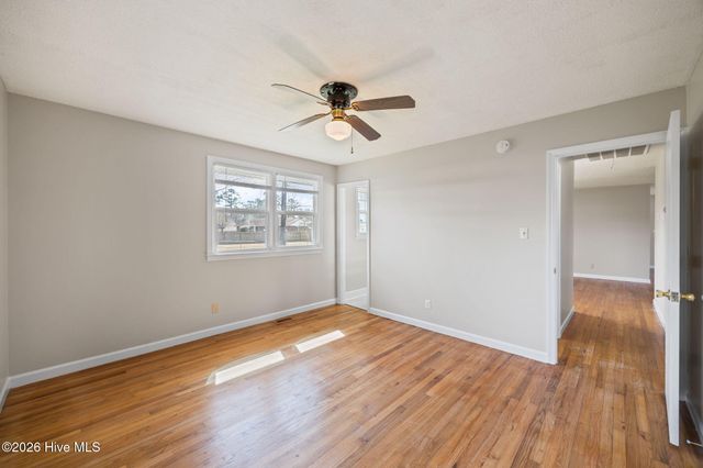 2909 Northwoods Drive, Jacksonville, NC 28540