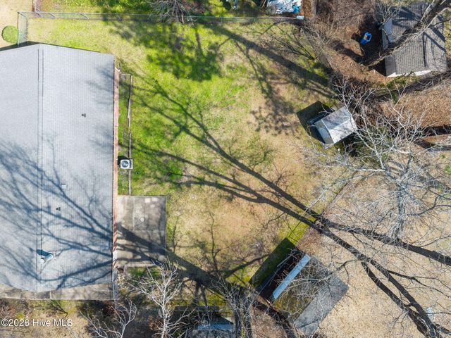 2909 Northwoods Drive, Jacksonville, NC 28540