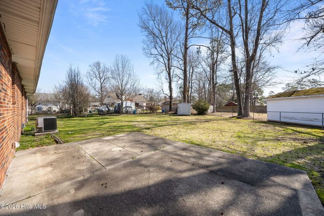 2909 Northwoods Drive, Jacksonville, NC 28540