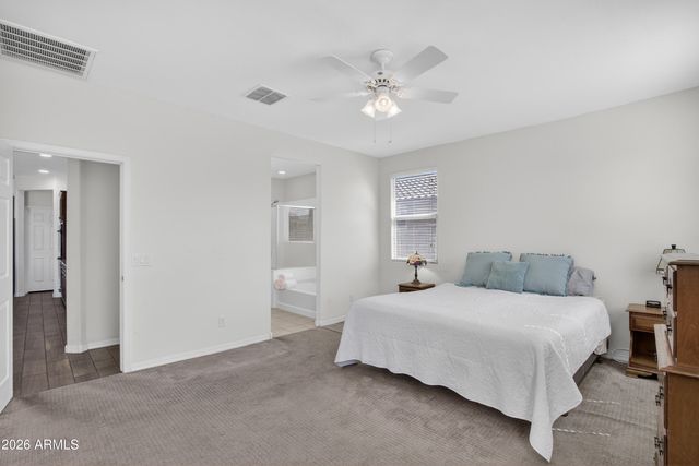 2069 W Kenton Way, San Tan Valley, AZ 85144