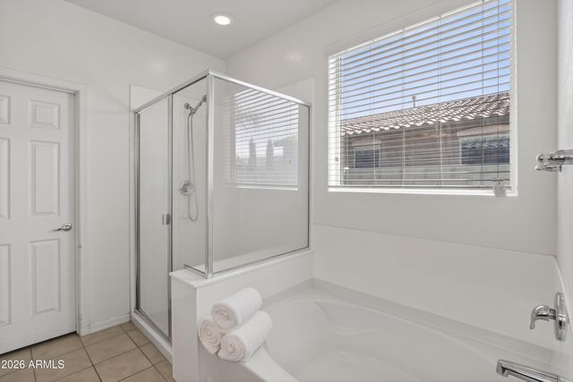 2069 W Kenton Way, San Tan Valley, AZ 85144