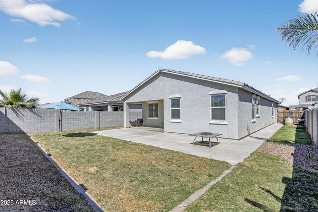 2069 W Kenton Way, San Tan Valley, AZ 85144