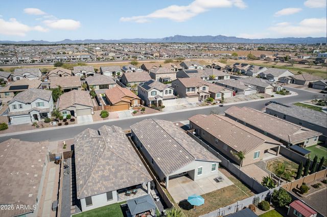 2069 W Kenton Way, San Tan Valley, AZ 85144