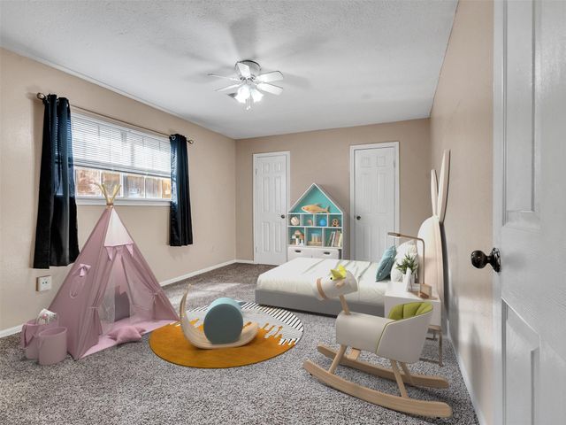 55 Sweetgum Court, Lake Jackson, TX 77566