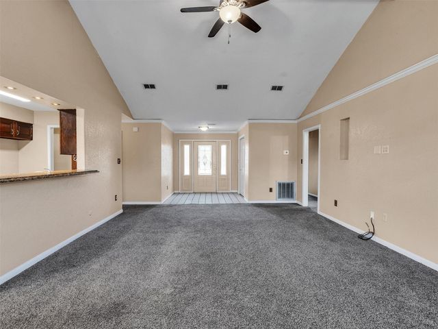 55 Sweetgum Court, Lake Jackson, TX 77566