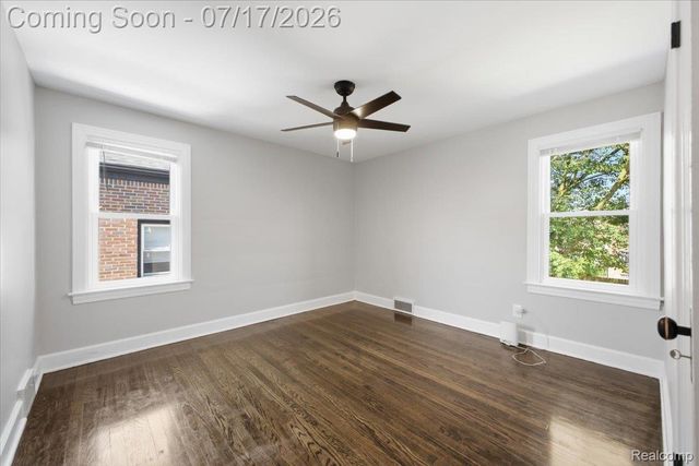 18420 Ohio Street, Detroit, MI 48221