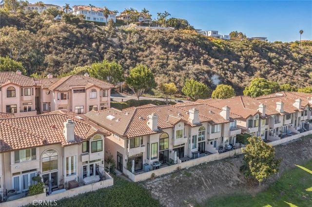 528 San Andres Drive, Solana Beach, CA 92075