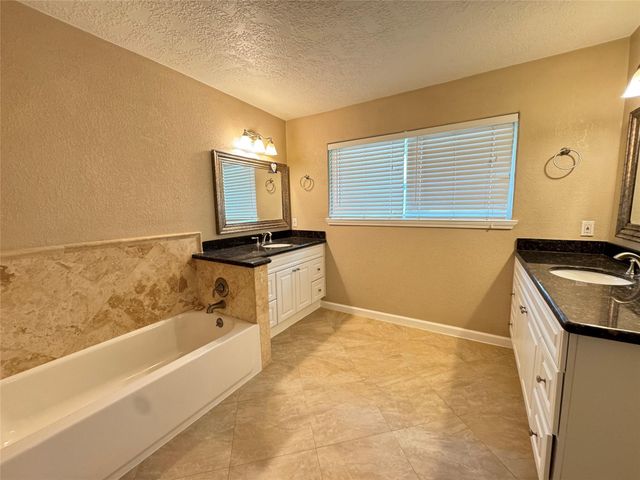 28922 Savannah Drive, Shenandoah, TX 77381